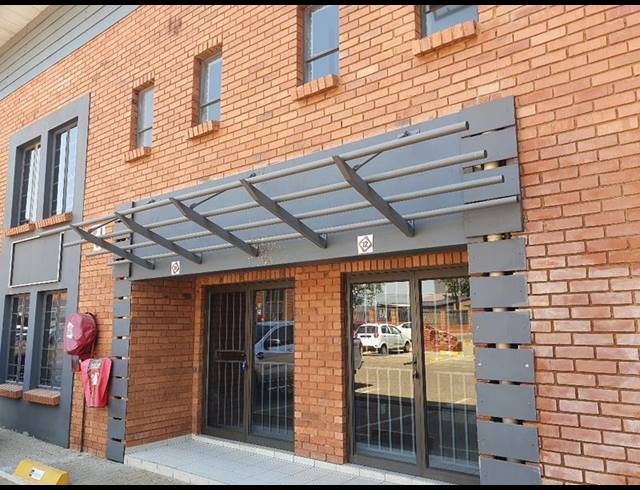 INDUSTRIAL PROPERTY TO RENT IN HENNOPSPARK